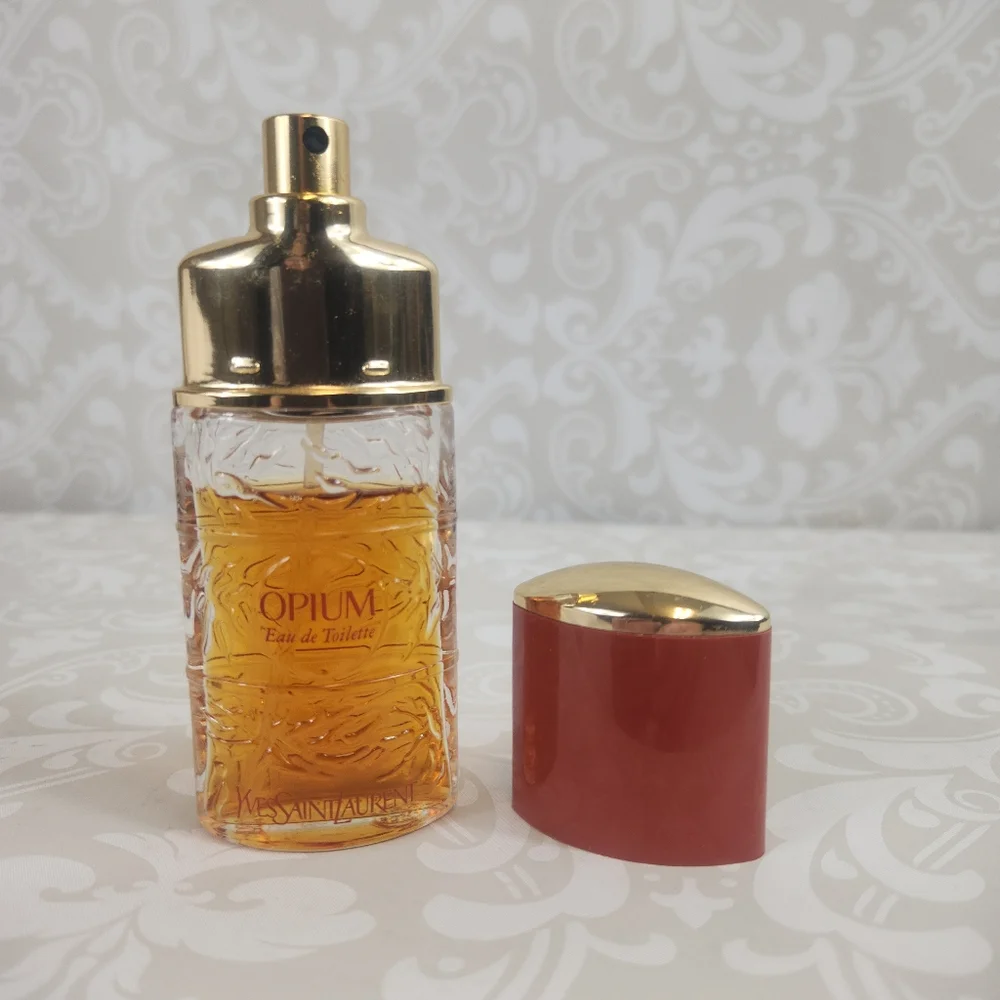 Yves Saint Laurent Opium Eau de Toilette - Red and Gold (Discontinued) - Picture 5 of 7